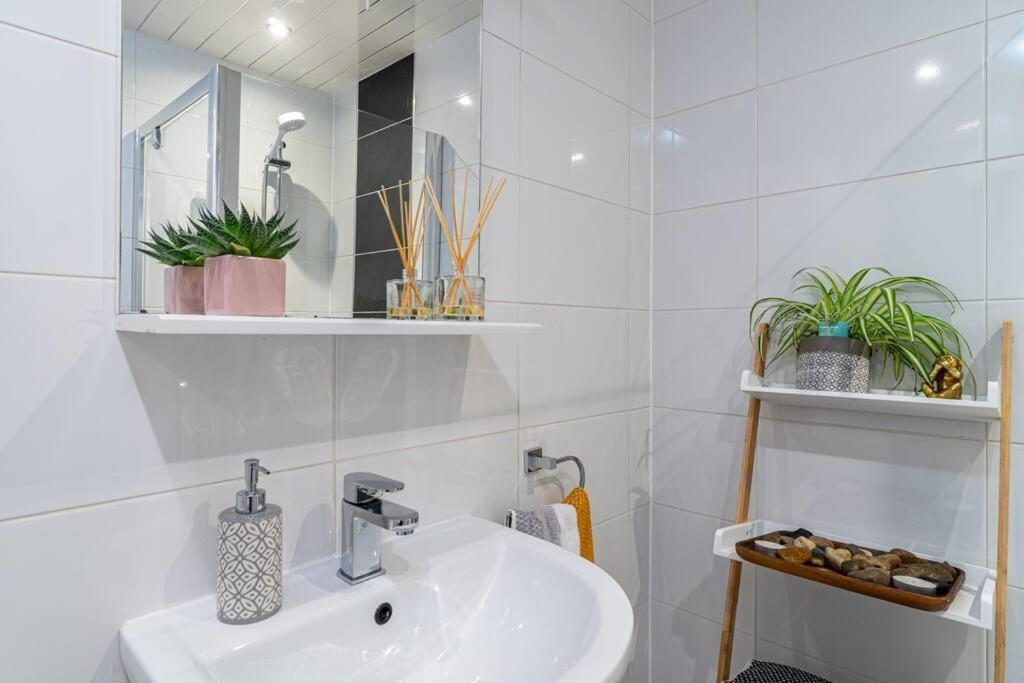 Stylish City Pad With Free Private Parking Γλασκώβη Εξωτερικό φωτογραφία